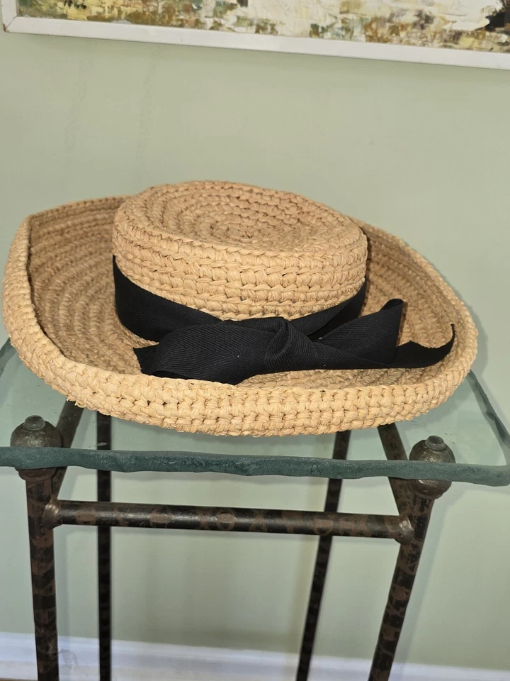 Helen Kaminski Un sombrero atemporal de ala de rafia artesanal arriba/abajo con caja resort de verano Foto 2 de 4