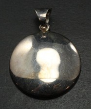 Silpada Sterling Silver Wavy Disc Pendant Retired