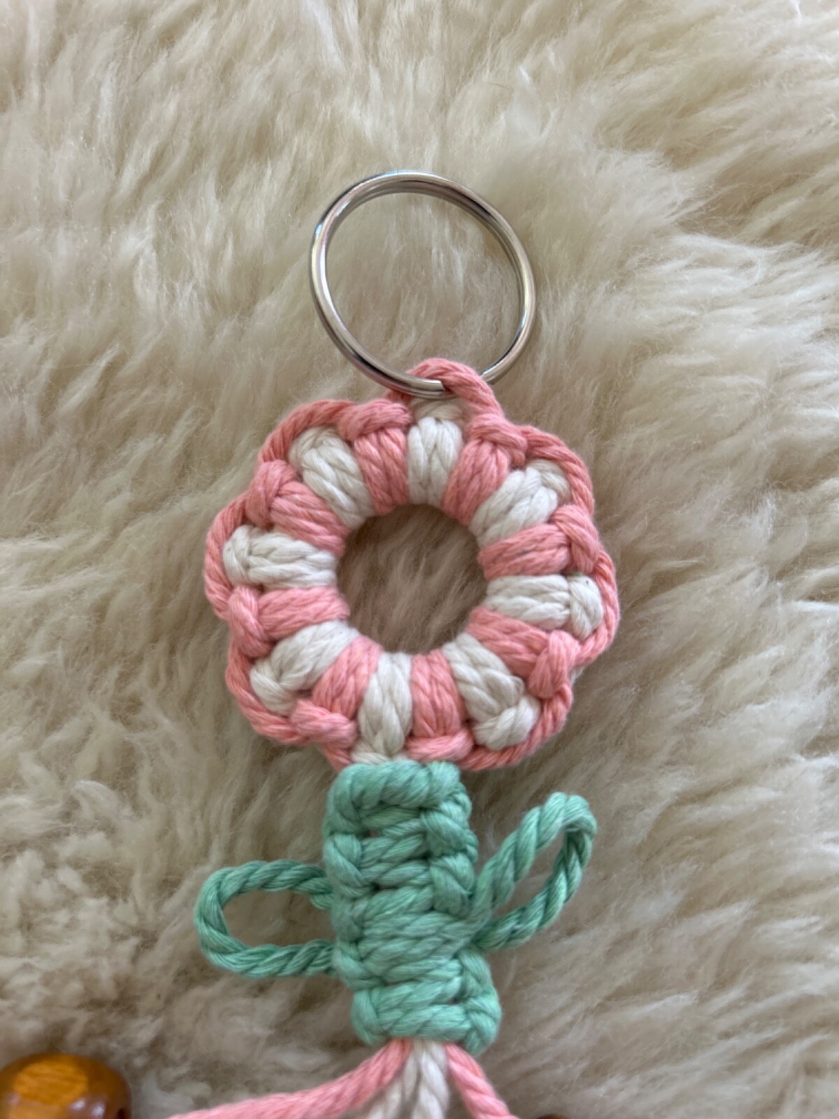 KEY CHAIN/BAG HANGER ARTISAN HAND MADE MACRAME NEW. SEE PHOTOS. eBay