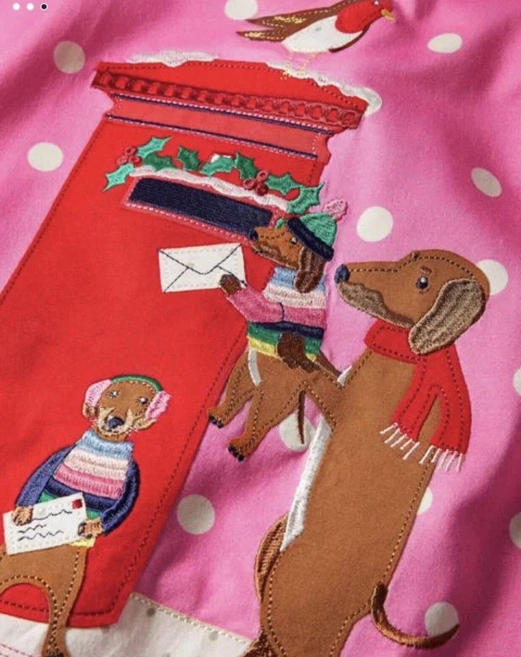 Vestido Mini Boden Holiday Invierno Apliques Perro Usado en Excelente Condición. Lunares rojos.  Niñas 7/8. Foto 4 de 4
