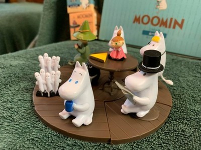 Moomins Vinyl Mini Figures set NEW IN BOX - MOOMIN TROLL 8 pc