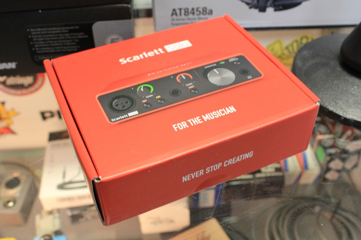 Focusrite Scarlett Solo 3rd Gen 2-Channel Pro Audio Interface