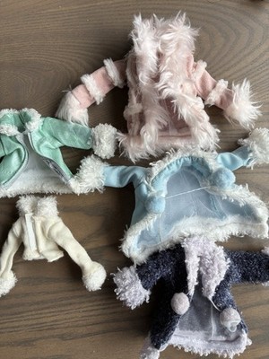 MGA Bratz Doll Wintertime Wonderland White Sweater Turtleneck Coat LOT 5 Pcs