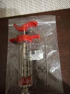 Meat Injector Kit, Plastic Marinade  BBQ 1-oz Syringe with 3 Stainless needles