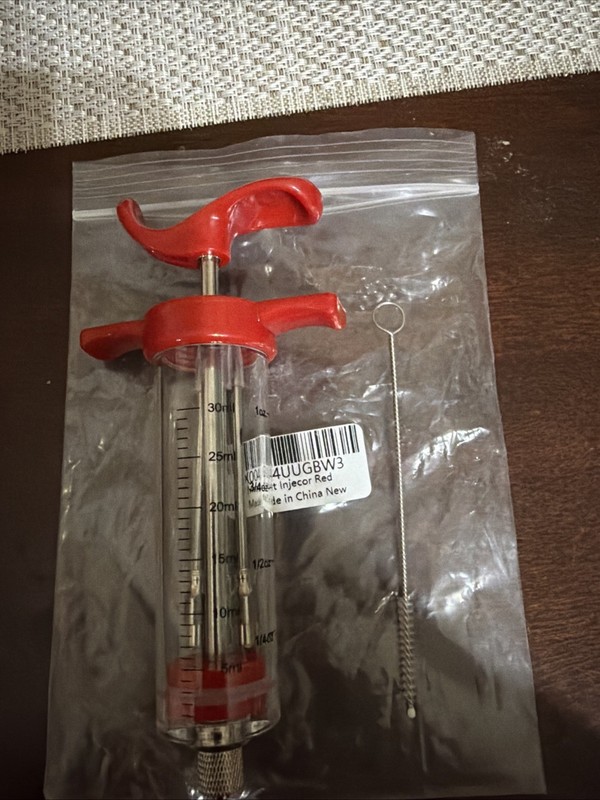 Meat Injector Kit, Plastic Marinade  BBQ 1-oz Syringe with 3 Stainless needles