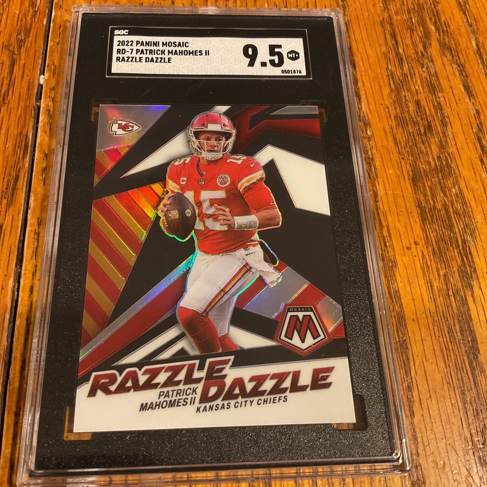 2022 MOSAIC PATRICK MAHOMES II RAZZLE DAZZLE SSP KANSAS CITY CHIEFS SGC 9.5 SSP