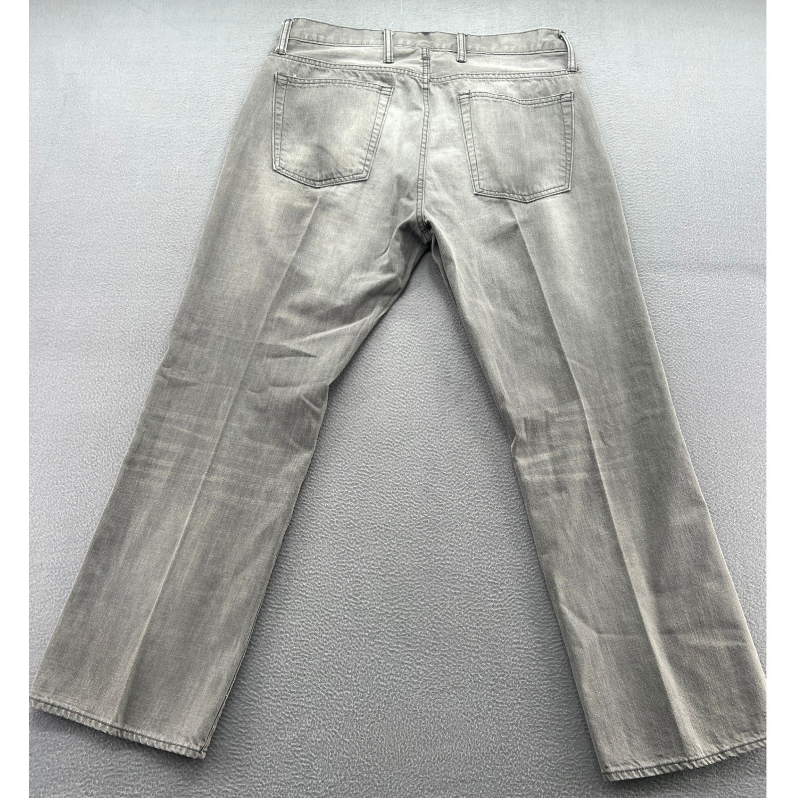 Gap Standard Fit Gray Jeans Mens 36x30 Straight Leg Denim Pants Grey image 9