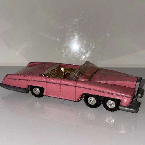 VINTAGE THUNDERBIRDS DINKY TOYS #100 LADY PENELOPE'S FAB1 DIECAST CAR