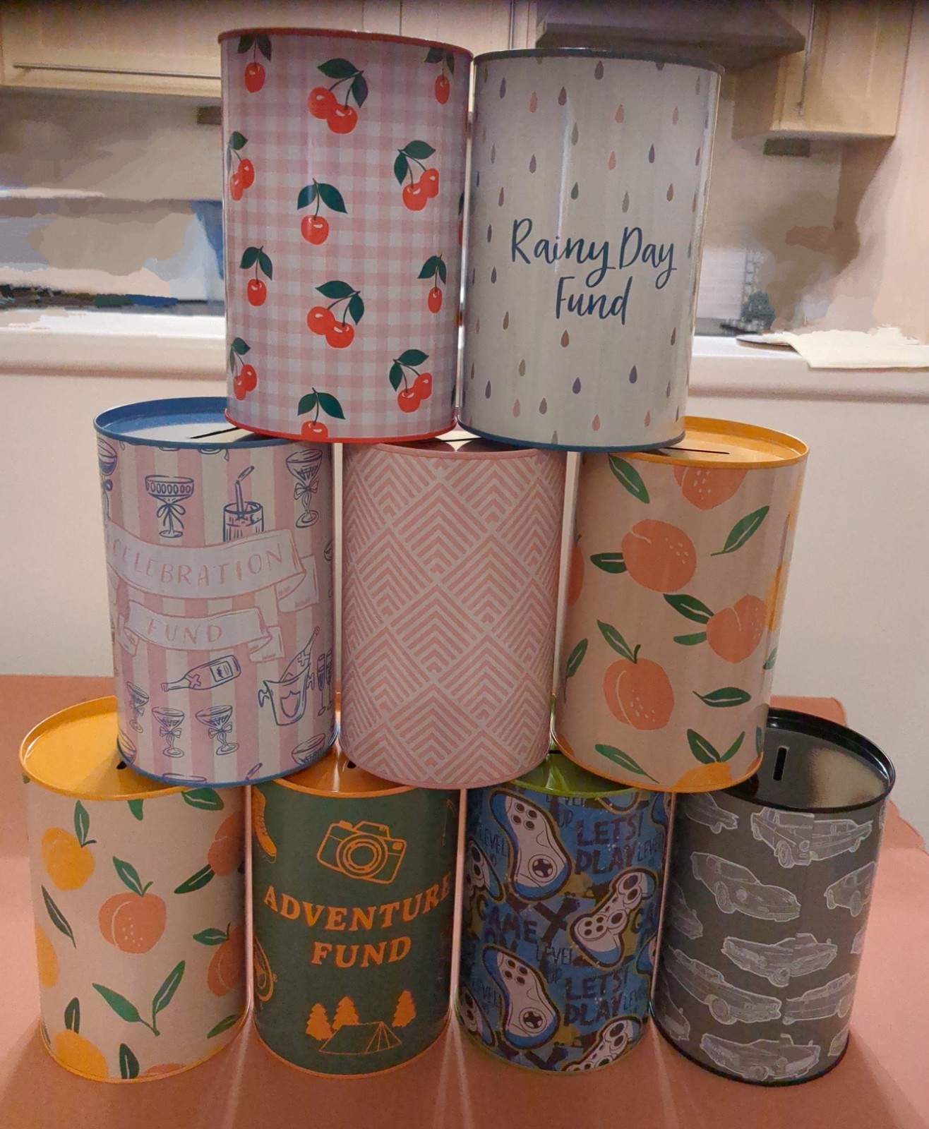 Money Tin Box Piggy Bank Savings Tin - 8 Different Designs - NEW/UNUSED