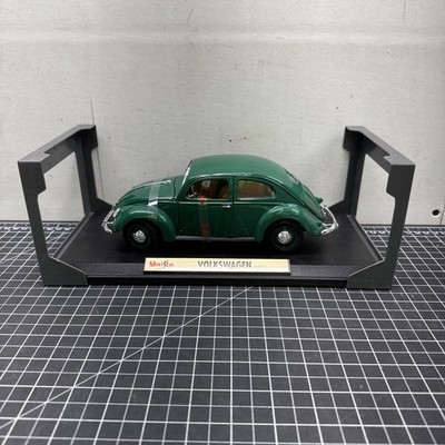 ミニカー　1/18　VW　フォルクスワーゲン　ビートル　1951　グリーン 1951 Volkswagen Beetle Green Maisto 1:18 VW Bug Die-Cast Car No