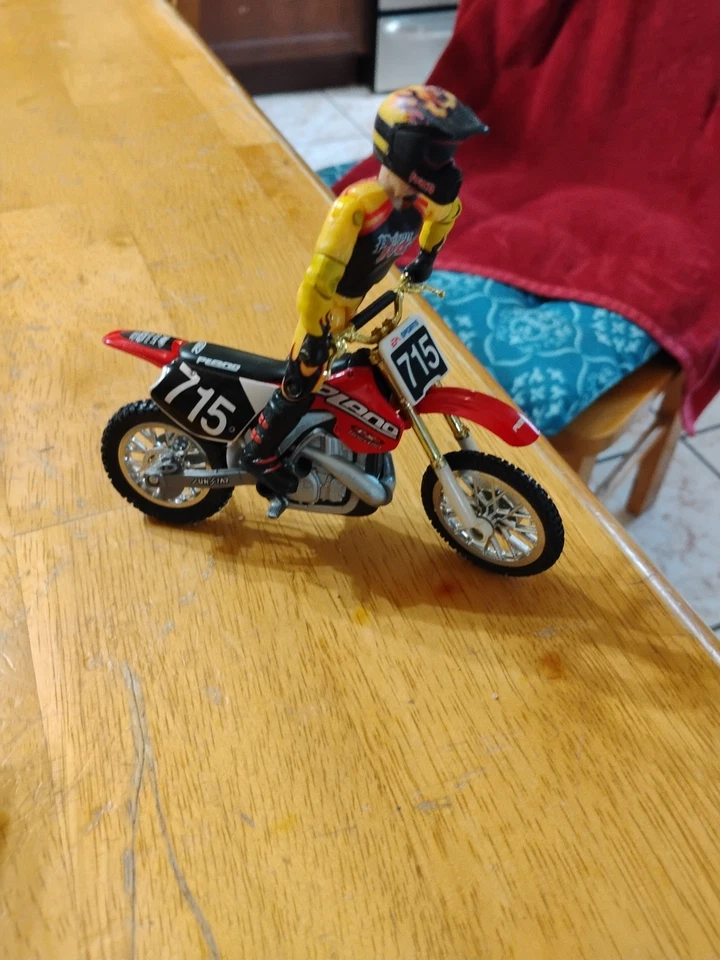 Road Champs Mxs Lot Honda - Image 4 of 4