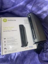 Motorola MG7315 8x4 343 Mbps DOCSIS 3.0 Cable Modem Plus N450 Wi-Fi Router 2282
