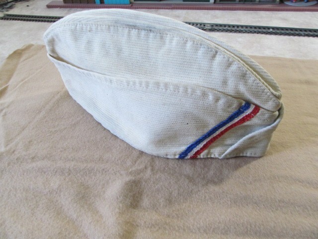 Picture 2 of 5