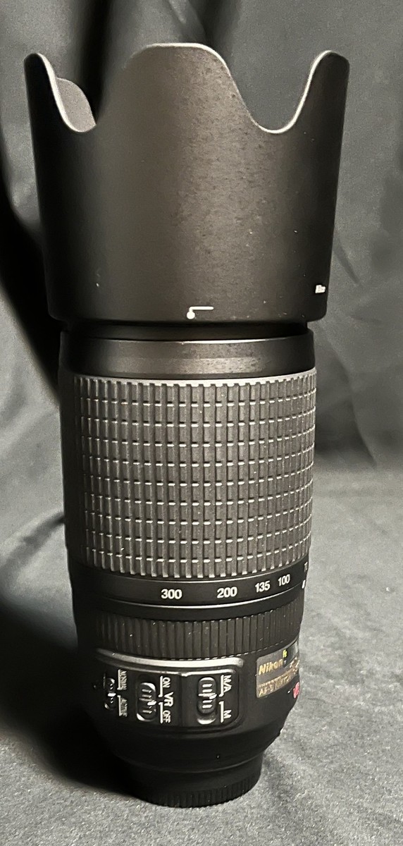 【S2065】 Nikon ED AF-S 70-300 4.5-5.6 G Amazon.com : Nikon 70-300mm f/4.5-5.6G ED IF AF-S VR Nikkor