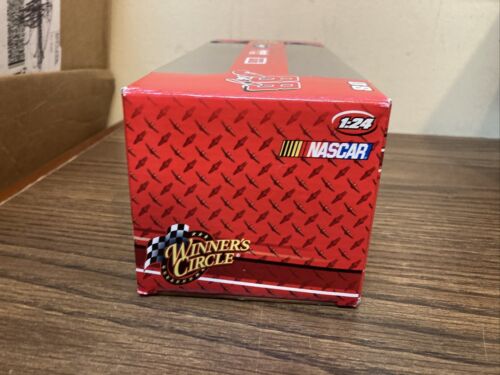 Winners Circle 2008 Nascar 1:24 Scale Diecast Car #88 Dale Jr Autographed - Picture 8 of 10