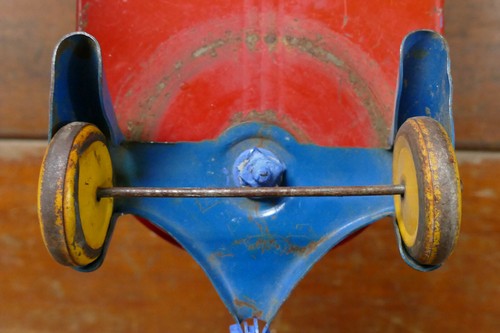 Vintage 1930s Wyandotte Pressed Steel Streamline Airflow Wagon Skirted Fenders - Picture 9 of 12