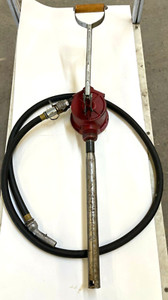 FILL-RITE PISTON HAND PUMP W/ HOSE FR152 SERIES 5200 20 GALLONS PER 100 STROKES