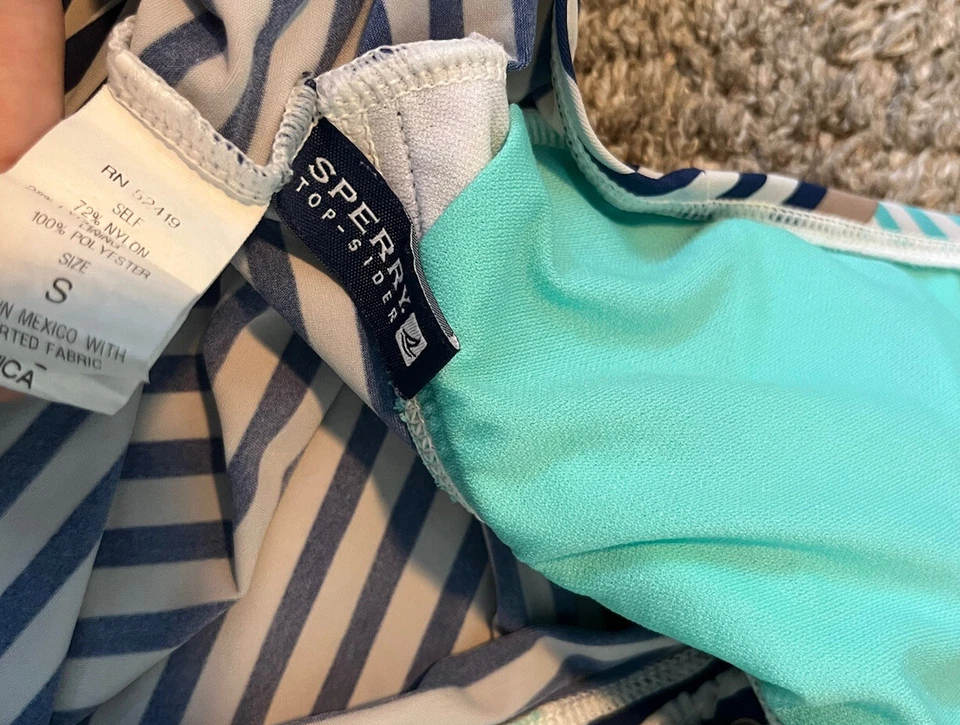 Sperry Top Sider 小号 Tankini 游泳上衣条纹蓝色白色吊带薄衬垫 — 第 4/4 张图片