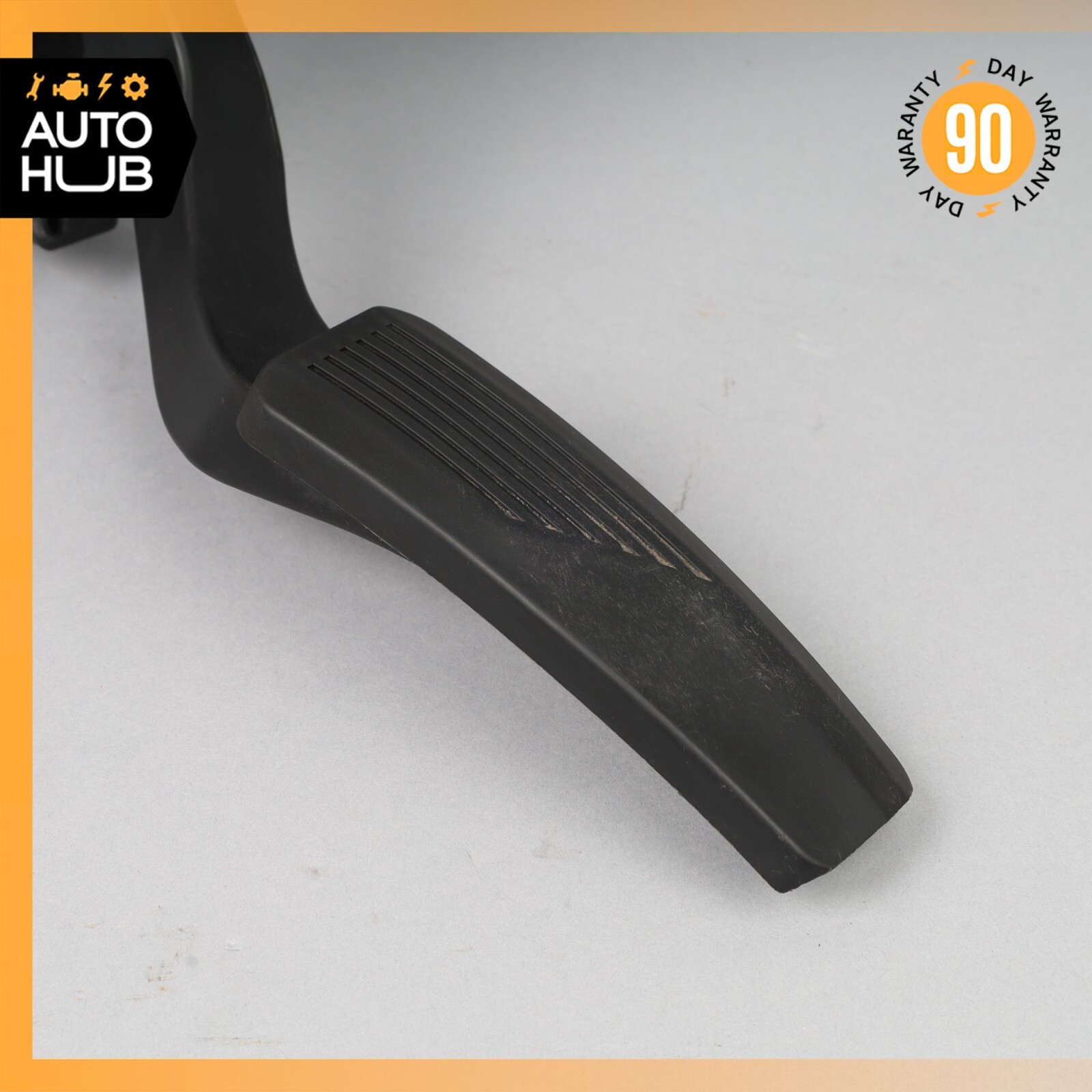 Maserati Quattroporte S M156 Gas Pedal Accelerator Module Electronic OEM