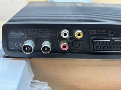 HUMAX DTR-T2110 500 GB/BT YouView PVR Twin Tuner Freeview HD Recorder NO MANUALE - Foto 6 di 11