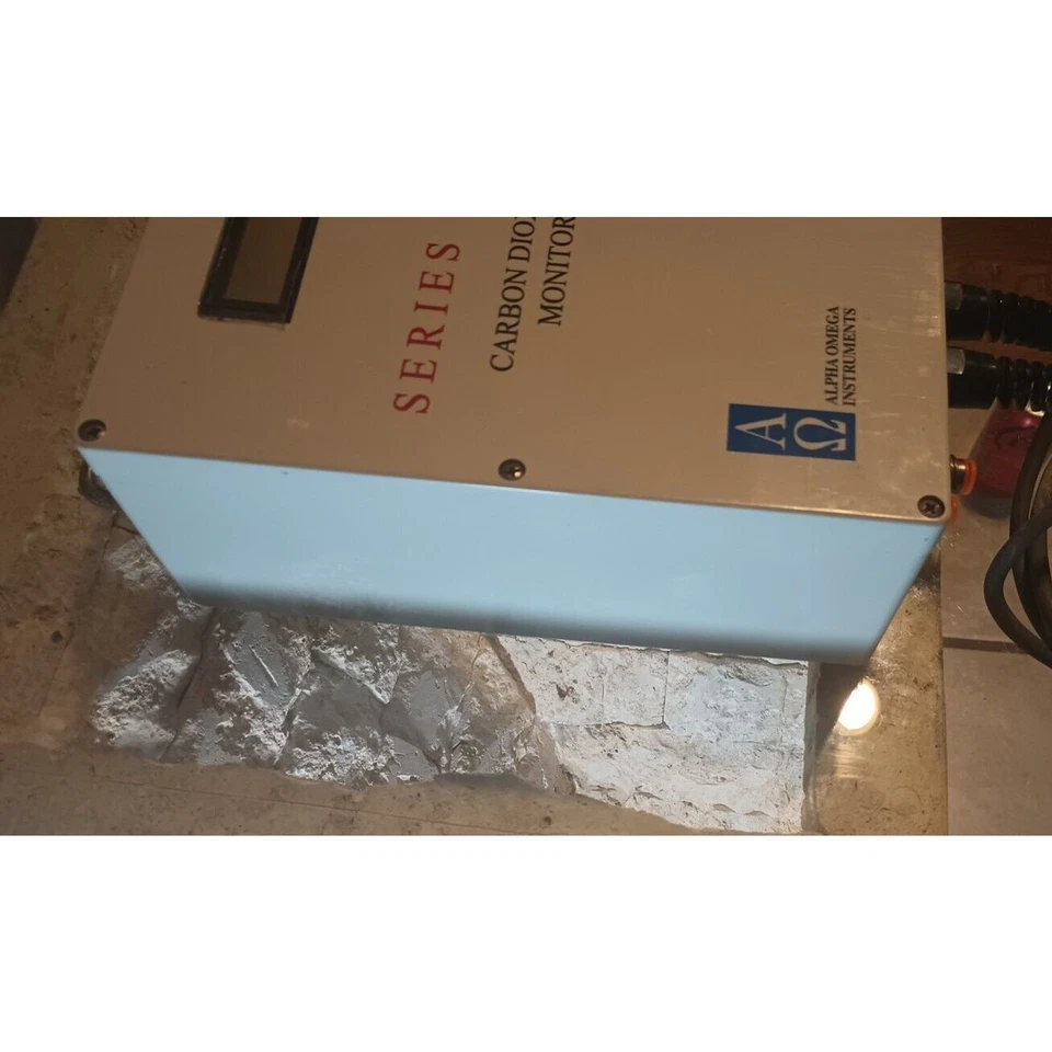 Alpha Omega Series 9501 Carbon Dioxide Monitor Wall Plug In - Image 2 of 4