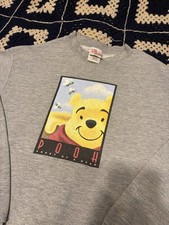 Vintage Winnie the Pooh The Disney Store Crewneck Graphic Sweatshirt Size Small