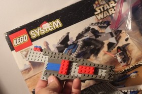 LEGO set 7151 Star Wars Sith Infiltrator system incomplete