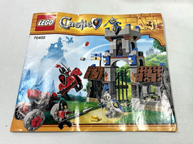 LEGO 70402 The Gatehouse Raid 100% with Manual, no box - 2013