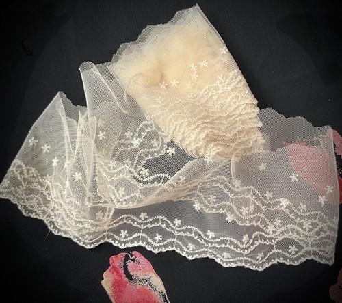 Vintage Broderie Inglese Pizzo Finitura Bordo Avorio 108 in X 3,5 in NOS #E - Foto 2 di 5