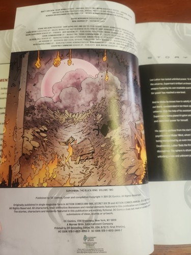 Der schwarze Ring Vol. 2 von Paul Cornell und Gail Simone (2011 Hardcover) Superman - Bild 3 von 8