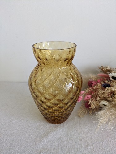VINTAGE CZECH BOHEMIAN BORSKE SKLO CARO OPTICAL QUILT GLASS VASE AMBER YELLOW - Picture 3 of 9