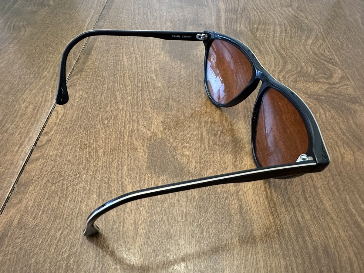 Tura Sunglasses Cat Eye Frames 1960s Vintage Plastic Black  display picture 1