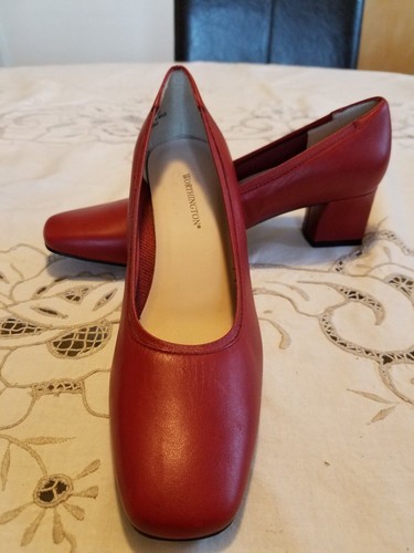 Womens WORTHINGTON RED LEATHER HEELS 