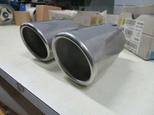Punta trasera de escape original Audi para Audi A8 (2005 - 2010) - Imagen 5 de 6