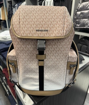 Michael Kors Cooper Utility Backpack – Logo Canvas Ombre | Laptop Backpack Cooper Ombré Logo Utility Backpack in JUNGLE - Sale  main image 2