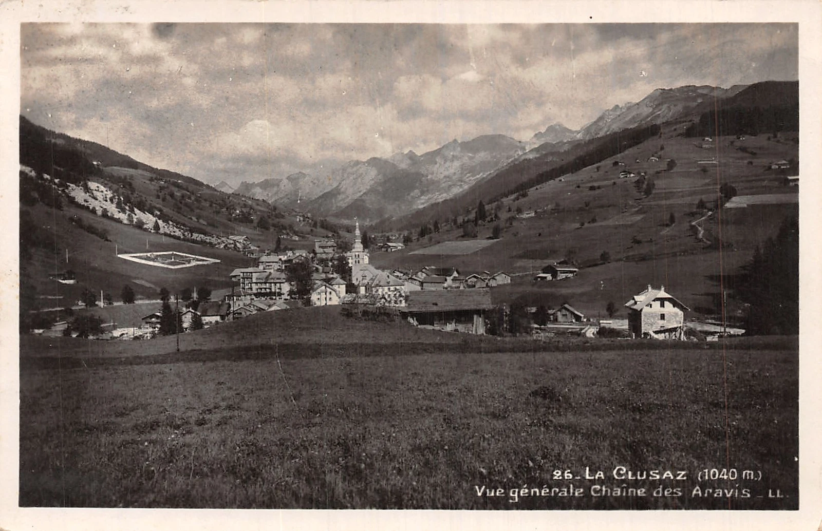 Photo 1/2