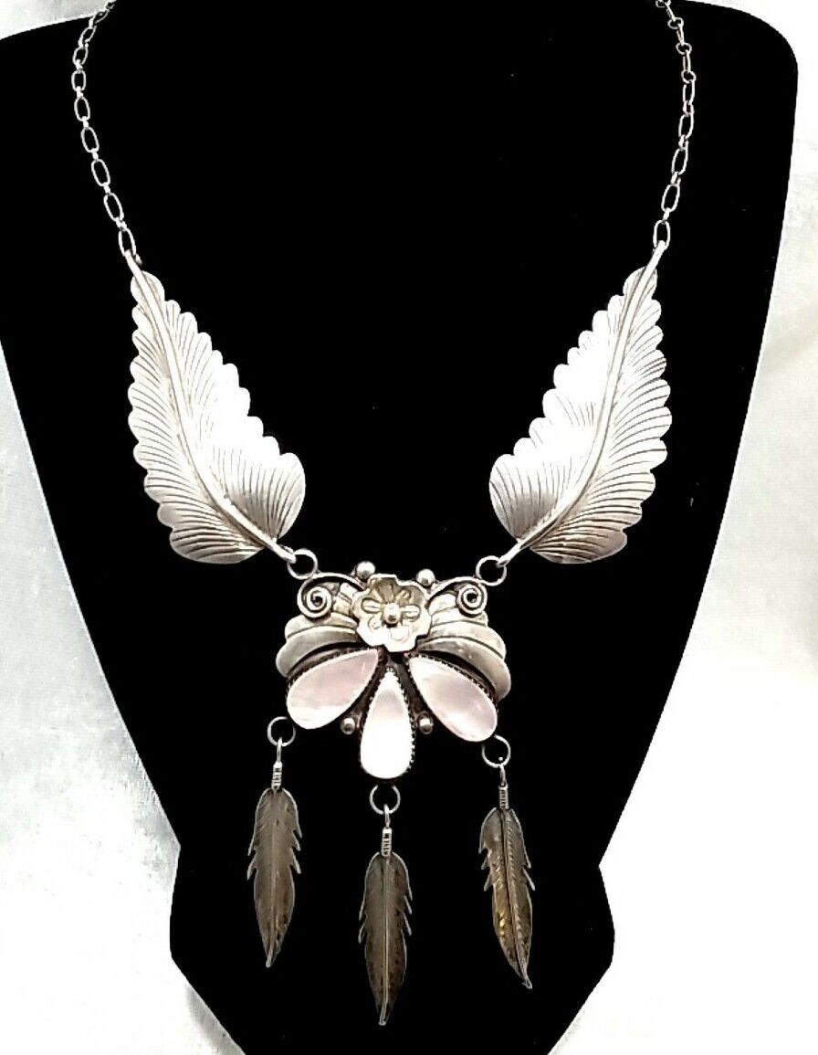 Navajo Sterling Silver Mother Of Pearl 22 Navajo Sterling Silver Mother Of Pearl 22