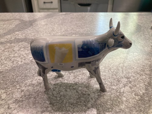 IMOO - COW PARADE #9173 NEW YORK Ceramic 2001 January Retired - Picture 2 of 6