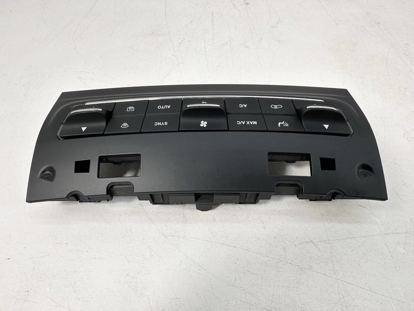 2017 Maserati Ghibli AC Heater Climate Control Switch Panel OEM 6700749200