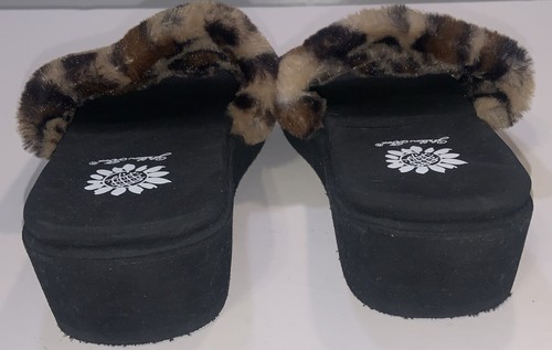 Yellow Box Fuzzy Leopard Slide Sandals Women’s 6.5 Faux Fur Cozy Slip On - Picture 8 of 8