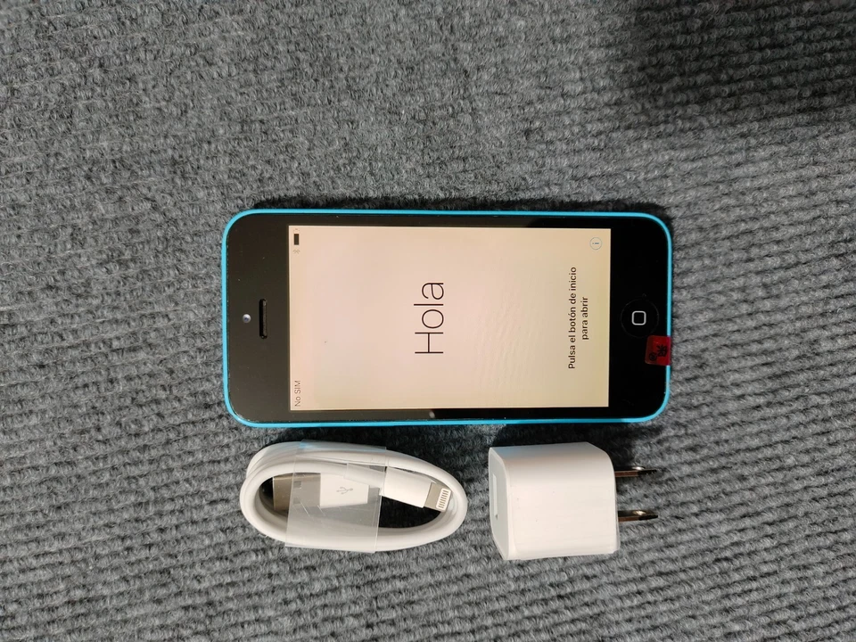 Apple iPhone 5c - 8GB 16GB 32GB - BLUE COLORS Unlocked AT&T T-Mobile 90% NE W - Image 4 of 4