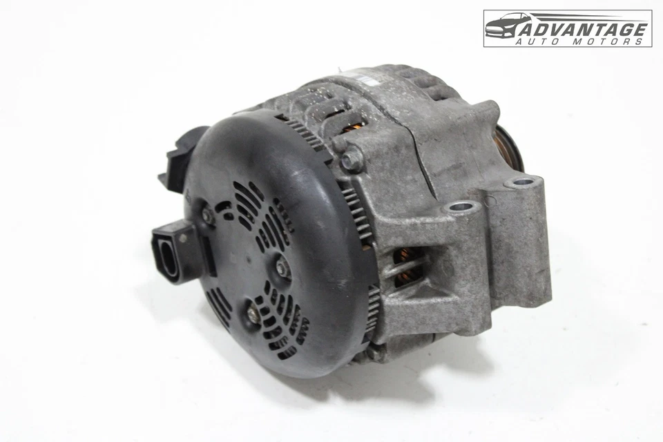 BMW X5 F15 2012-2018 3,0 L motor de gasolina alternador generador Denso 210A OEM Foto 3 de 4