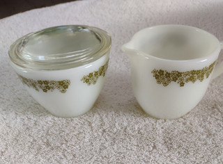 Pyrex Corning Ware Crazy Daisy Spring Blossom SUGAR BOWL w/lid and Creamer