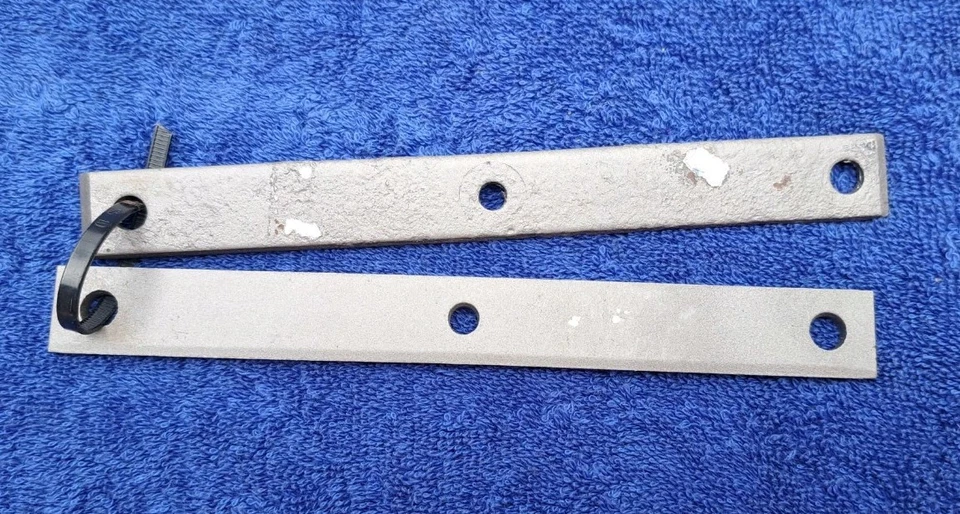 BIG BLOCK MOPAR  B 383, 400  STEEL VALLEY TRAY HOLD DOWNS - Image 2 of 3