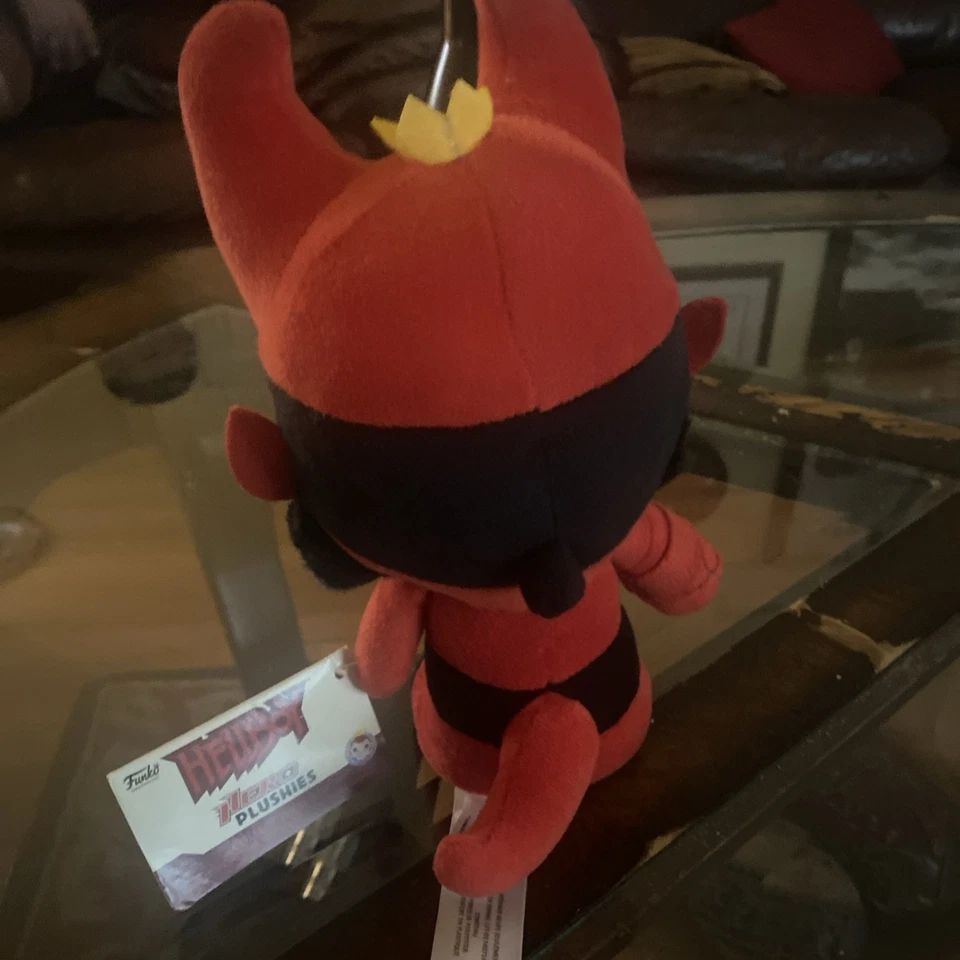 Funko плюшевый красный черный DC Hellboy рога набивка новый с Ярлыками - Изображение 4 из 4