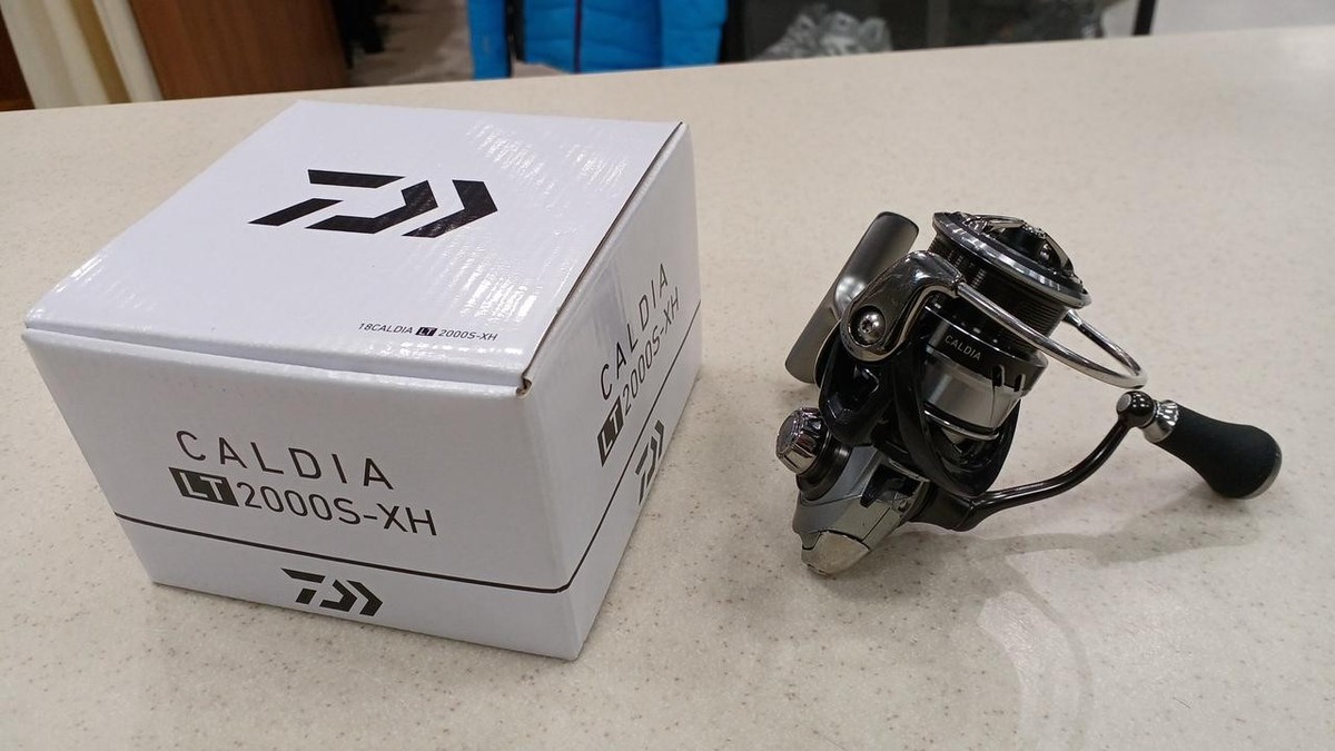 リール DAIWA - DAIWA 18CALDIA LT 2000S Amazon.com : Daiwa Caldia 18 LT 2000S : Sports & Outdoors