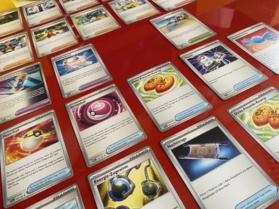 Pokémon Trainer Lot 25x Boss Hyperball Pepper Future etc.