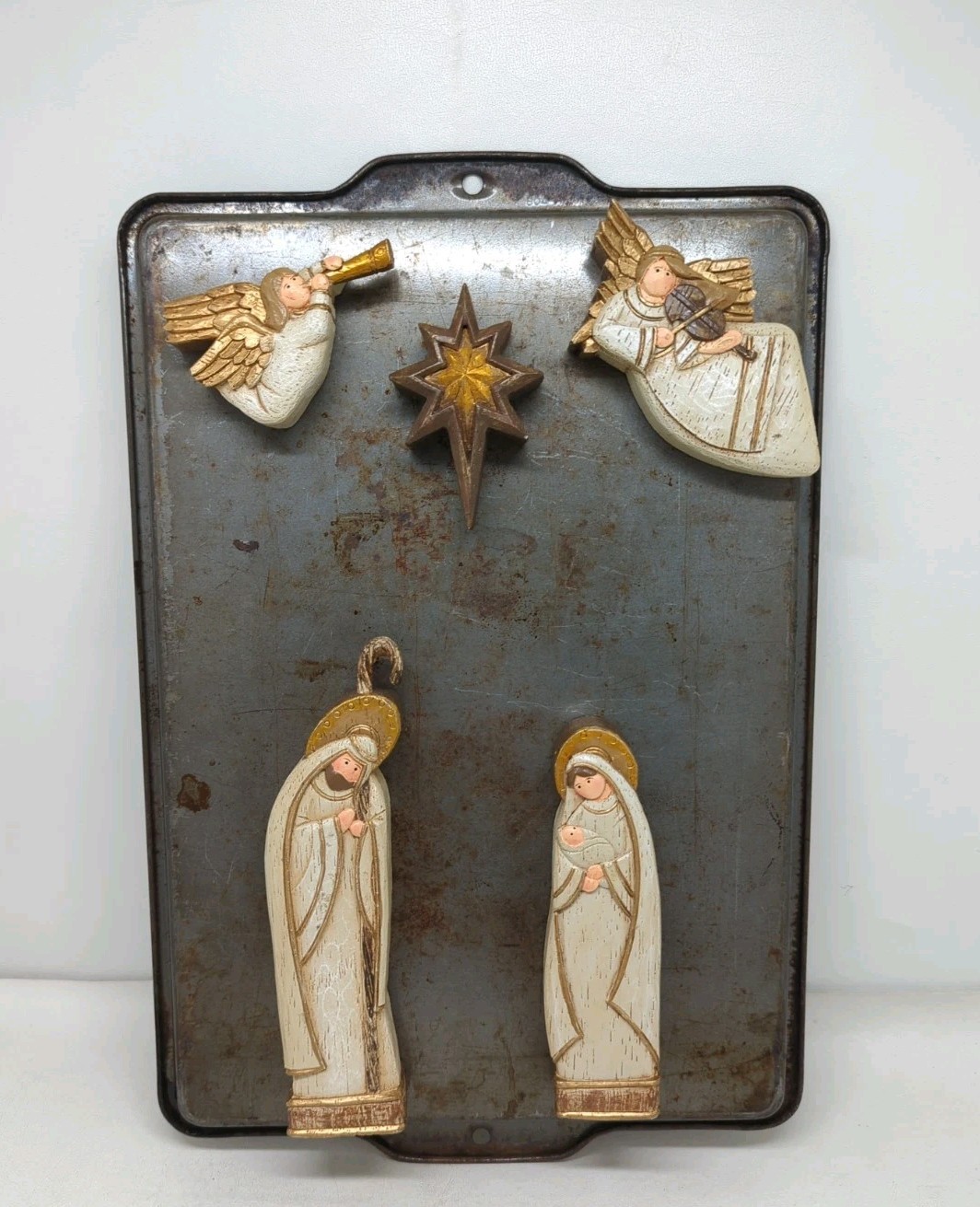 10 Piece Christmas Nativity Set Wood Look Resin With Magnets Includes Star 7" T