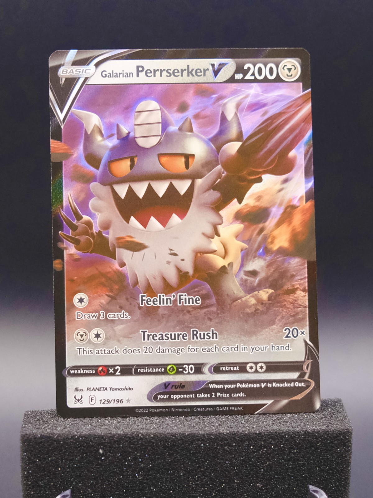 Galarian Perrserker V 2022 Ultra Rare Lost Origin UR 129/196 Near Mint