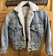 VTG Levi s Distressed Sherpa Blue Denim Made In USA S.F. Trucker Jacket Kids S